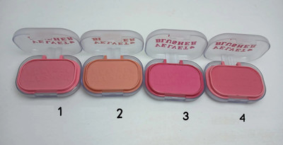 Latixmat SMOOTH VELVET BLUSHER WITH BRUSH AND MIRROR(pink)
