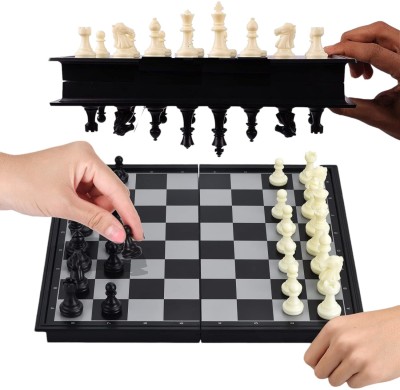 SARASI Magnetic Chess Game, 1 Board, 16 Black & 16 White Men, Develop Strategic Skills Strategy & War Board Game