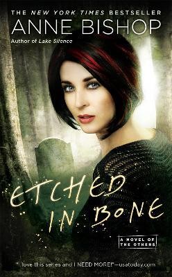 Etched in Bone(English, Paperback, Bishop Anne)