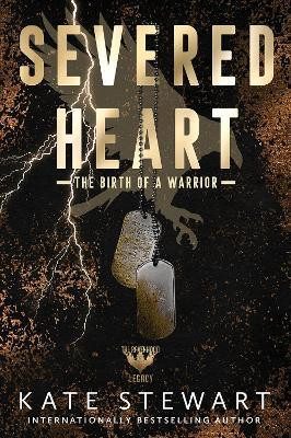 Severed Heart(English, Paperback, STEWART KATE)