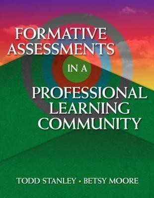 Formative Assessment in a Professional Learning Community(English, Paperback, Moore Betsy)