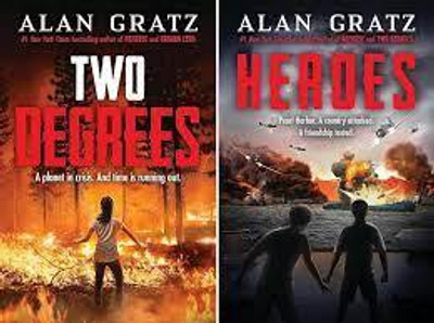 two degrees 2 book set(Paperback, ALAN GRATZ)