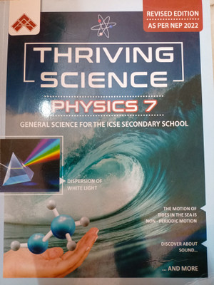Thriving science physics class 7(Paperback, Karan shah)