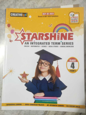 STARSHINE An Integrated term series (Class 4, Term 1)(Paperback, Vinita Kumar)