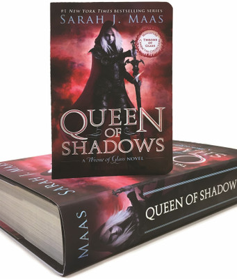 Queen of Shadows (Miniature Character Collection)(English, Paperback, Maas Sarah J.)