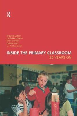 Inside the Primary Classroom: 20 Years On(English, Paperback, Comber Chris)