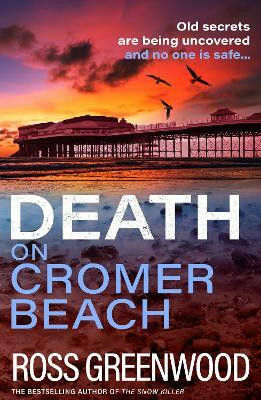 Death on Cromer Beach(English, Paperback, Greenwood Ross)