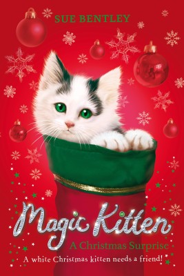 Magic Kitten: A Christmas Surprise(English, Paperback, Bentley Sue)