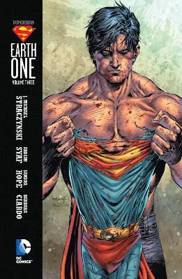 Superman: Earth One Vol. 3(English, Paperback, Straczynski J. Michael)