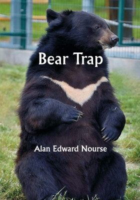 Bear Trap(Paperback, Alan Edward Nourse)
