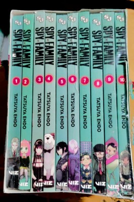 Spy X Family Manga Box Set (Volume : 1-10)(Paperback, Tatsuya Endo)