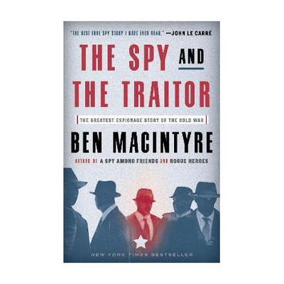 The Spy and the Traitor(English, Paperback, Macintyre Ben)