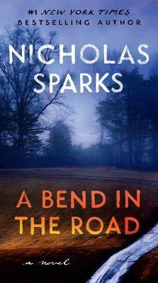 A Bend in the Road(English, Paperback, Sparks Nicholas)