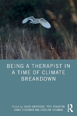 Being a Therapist in a Time of Climate Breakdown(English, Paperback, unknown)