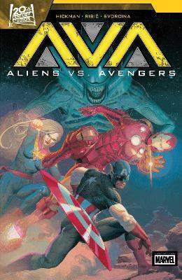 Aliens Vs. Avengers(English, Paperback, Hickman Jonathan)