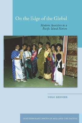 On the Edge of the Global(English, Electronic book text, Besnier Niko)