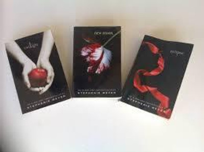 Combo of 3 Books ( Eclipse + Twilight + New Moon ) (Paperback, Meyer Stephenie)(Paperback, Meyer Stephenie)