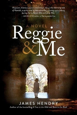 Reggie and Me(English, Paperback, Hendry James)