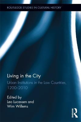 Living in the City(English, Electronic book text, unknown)