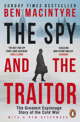 The Spy and the Traitor(English, Paperback, Macintyre Ben)