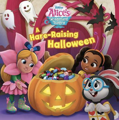 Alice's Wonderland Bakery: A Hare-Raising Halloween(English, Paperback, Hapka Catherine)