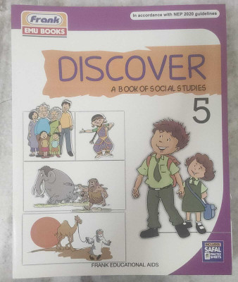 DISCOVER (A Book of Social Studies)-5(Paperback, Dr. Usha Ram)