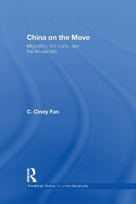 China on the Move(English, Paperback, Fan C. Cindy)