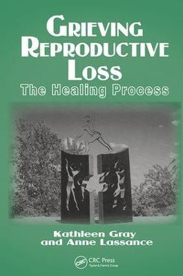 Grieving Reproductive Loss(English, Paperback, Gray Kathleen)