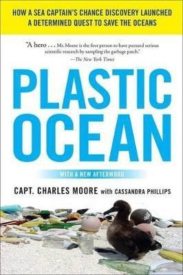 Plastic Ocean(English, Paperback, Moore Charles)