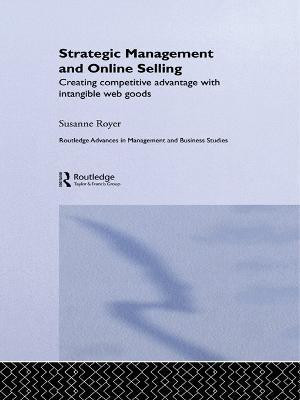 Strategic Management and Online Selling(English, Paperback, Royer Susanne)
