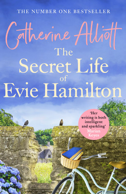 The Secret Life of Evie Hamilton(English, Paperback, Alliott Catherine)