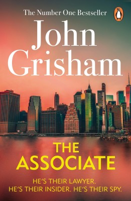 The Associate(English, Paperback, Grisham John)