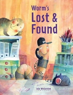 Worm's Lost & Found(English, Hardcover, Wellerdiek Jule)