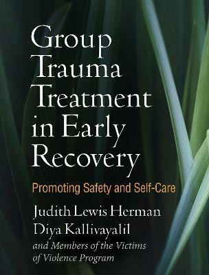 Group Trauma Treatment in Early Recovery(English, Paperback, Herman Judith Lewis)