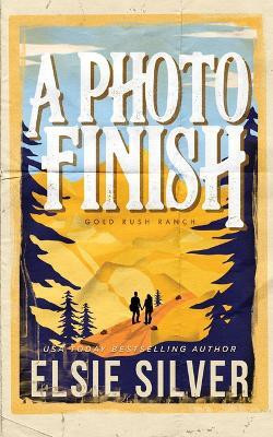 A Photo Finish(English, Paperback, Silver Elsie)