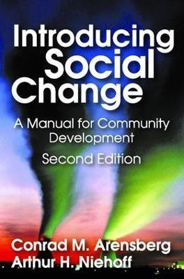 Introducing Social Change(English, Paperback, Arensberg Conrad M.)