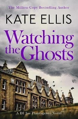 Watching the Ghosts(English, Paperback, Ellis Kate)