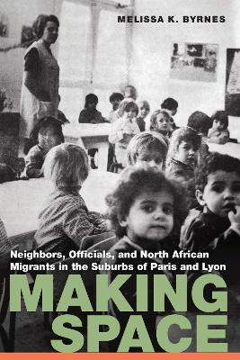 Making Space(English, Paperback, Byrnes Melissa K.)