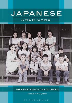 Japanese Americans(English, Paperback, unknown)