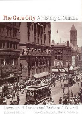 The Gate City(English, Paperback, Larsen Lawrence H.)