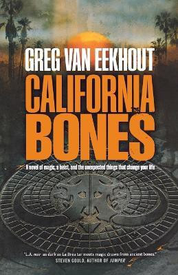 California Bones(English, Paperback, Van Eekhout Greg)
