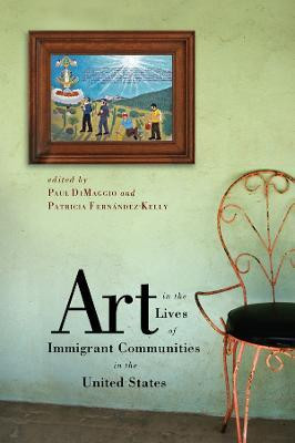 Art in the Lives of Immigrant Communities in the United States(English, Paperback, unknown)