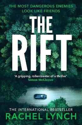 The Rift(English, Paperback, Lynch Rachel)