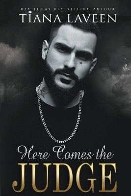 Here Comes the Judge(English, Paperback, Laveen Tiana)