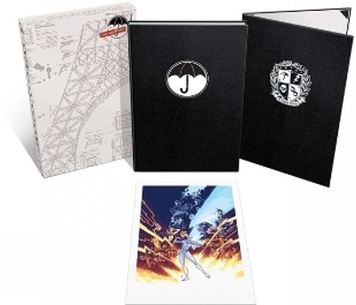 The Umbrella Academy Volume 1: Apocalypse Suite (Deluxe Edition)(English, Hardcover, Horse Dark)