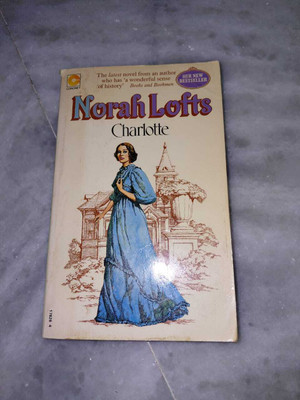 Charlotte(Paperback, Norah Lofts)
