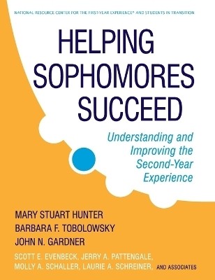 Helping Sophomores Succeed(English, Hardcover, Hunter Mary Stuart)