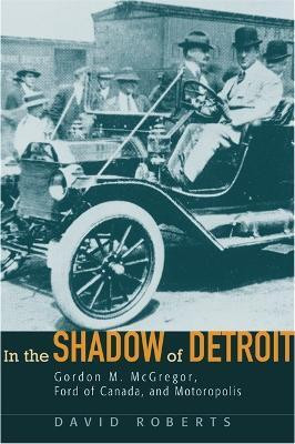 In the Shadow of Detroit(English, Hardcover, Roberts David)