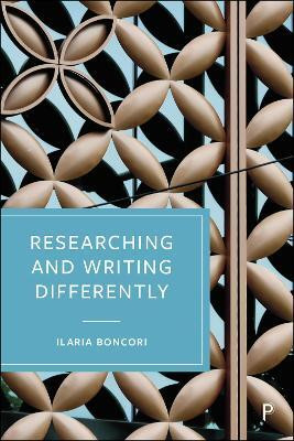 Researching and Writing Differently(English, Paperback, Boncori Ilaria)