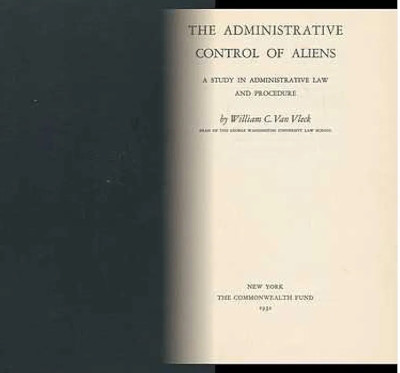 Administrative Control of Aliens(English, Paperback, Van Vleck William C)